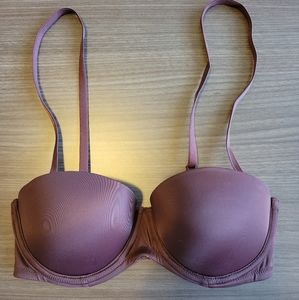 Pink Victoria Secret bra